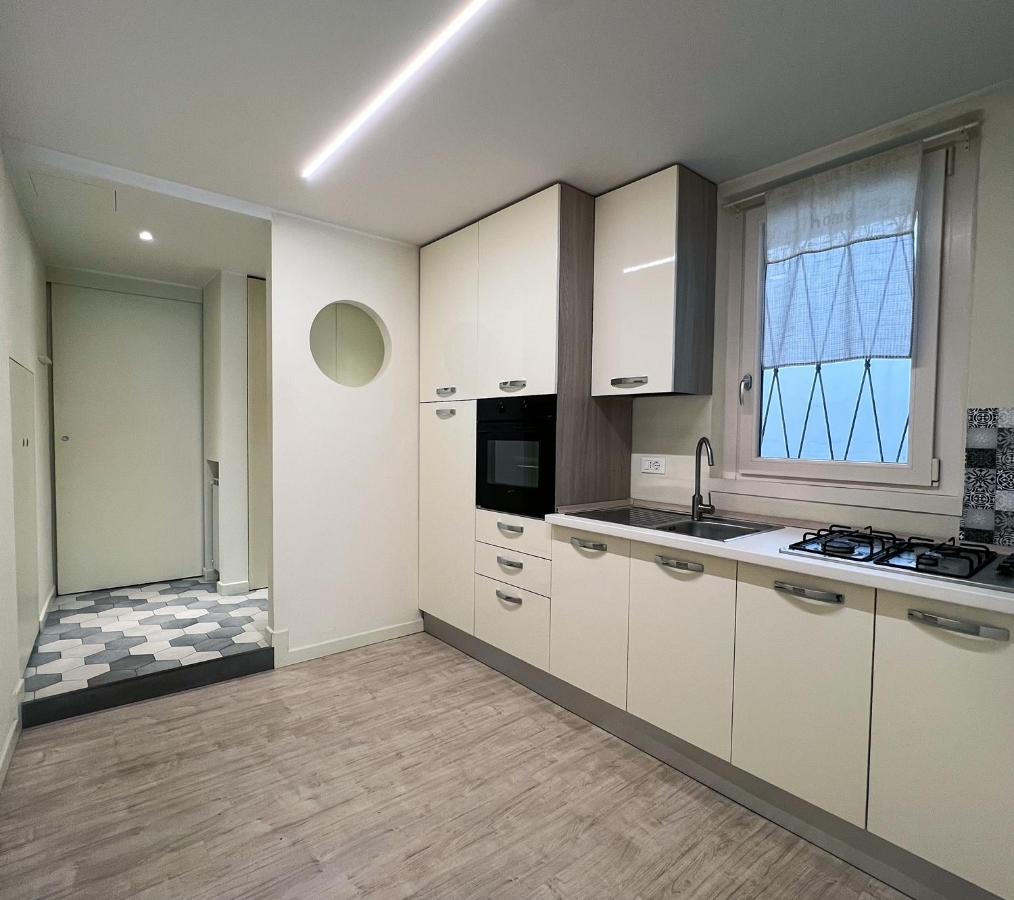 Nur 2 Casa Vacanze Bergamo Via Pignolo Bérgamo Exterior foto